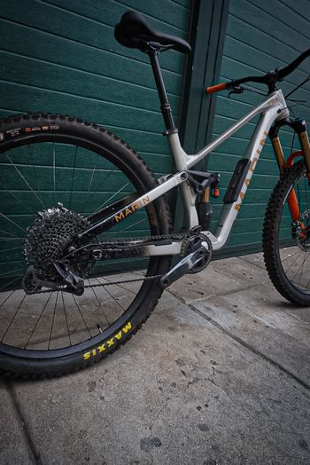 Used Marin Alpine Trail Xr 2025 2025 Mountainbike, Light Gray — image 5 of 7