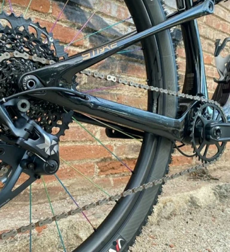 Used Coluer Stike 2023 Mountainbike, Purple — image 3 of 4