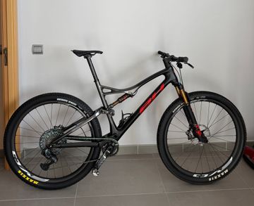 Gebrauchtes BH Lynx Race EVO Carbon 9.9 2021 2021 MTB