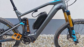 Used Focus SAM² Pro 2018 2018 Mountainbike, Light Gray, 27.5 — image 9 of 10