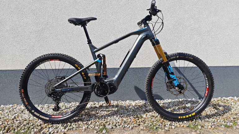 Used Focus SAM² Pro 2018 2018 Mountainbike, Light Gray, 27.5 — image 5 of 10
