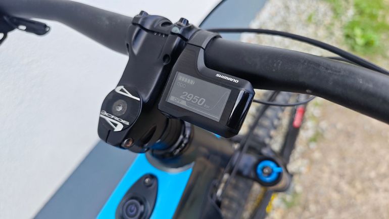 Used Focus SAM² Pro 2018 2018 Mountainbike, Light Gray, 27.5 — image 8 of 10