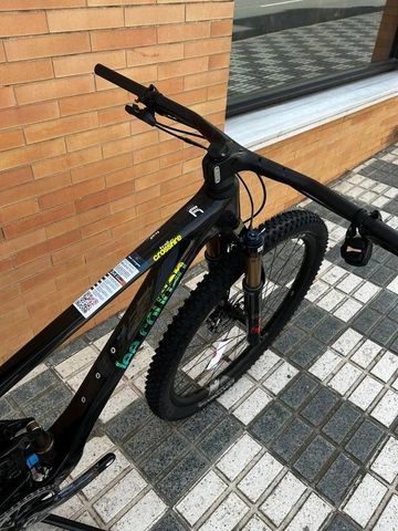 Used Lee Cougan Cross Fire Sram Eagle Transmission XX SL 2024 Mountainbike, Green — image 2 of 8