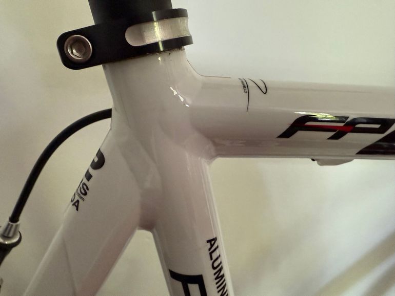Used Pinarello Fp2 2012 Road & Gravel — image 8 of 9