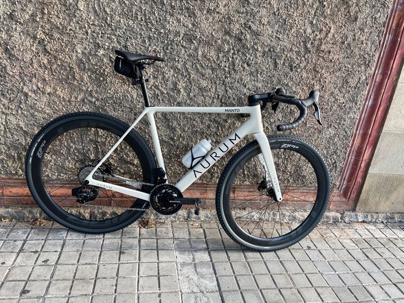 Used Aurum Manto 2025 Road & Gravel, White — image 1 of 5