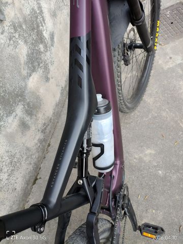 Gebrauchtes Orbea RISE H30 2024 2024 Mountainbike, Violett, 29 — Bild 8 von 8