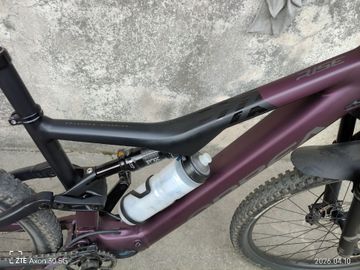 Gebrauchtes Orbea RISE H30 2024 2024 Mountainbike, Violett, 29 — Bild 6 von 8