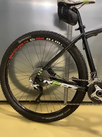 Used Breezer Thunder Expert 2015 Mountainbike — image 2 of 3