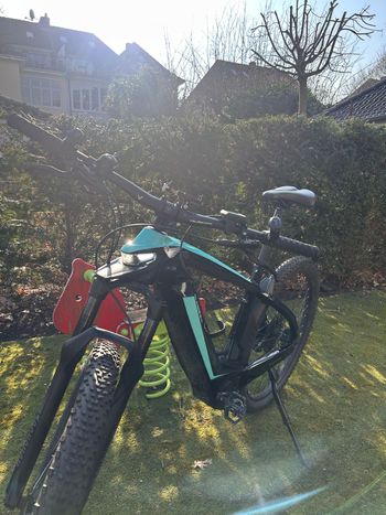 Used Bianchi E-omnia SRAM SX Eagle 2022 Mountainbike, Blue — image 9 of 14