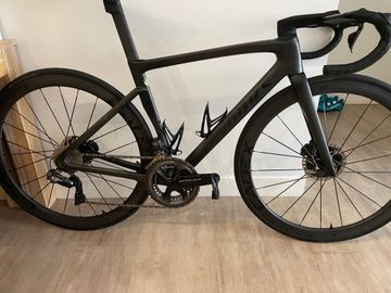 Used Specialized Tarmac Shimano Dura Ace Di2 2021 Road & Gravel