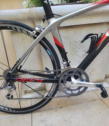 Used Giant Giant Defy Advanced 2009 Road & Gravel, Red — image 5 of 6
