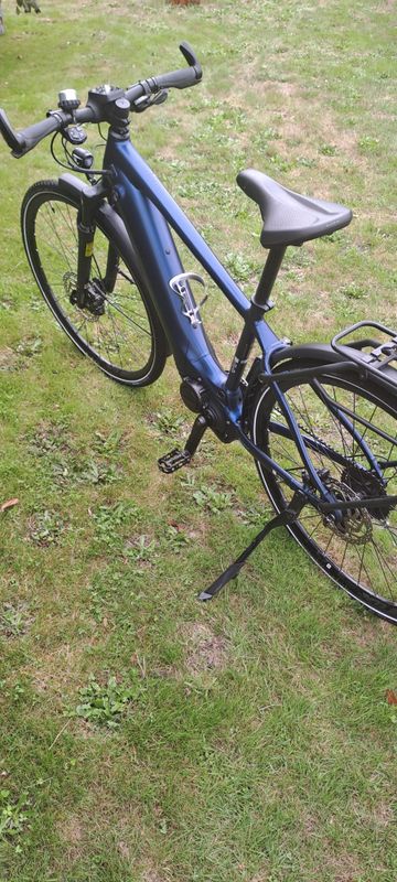 Used Giant Explore E + 2 GTS 2021 Road & Gravel, Blue — image 3 of 6