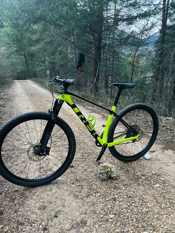 Použité Trek Procaliber 9.6 2022 2022 Mountainbike — obrázek 12 z 12