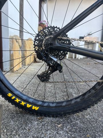 Used Trek Procaliber 9.8 SL 2017 2017 Mountainbike, Black, 27.5, 29 — image 3 of 5