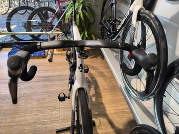 Gebrauchtes Colnago Y1rs 2025 Road & Gravel, Weiß — Bild 4 von 13