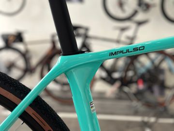 Brugt Bianchi Impulso COMP GRX 610 disc 2023 2023 Road & Gravel — billede 2 af 8