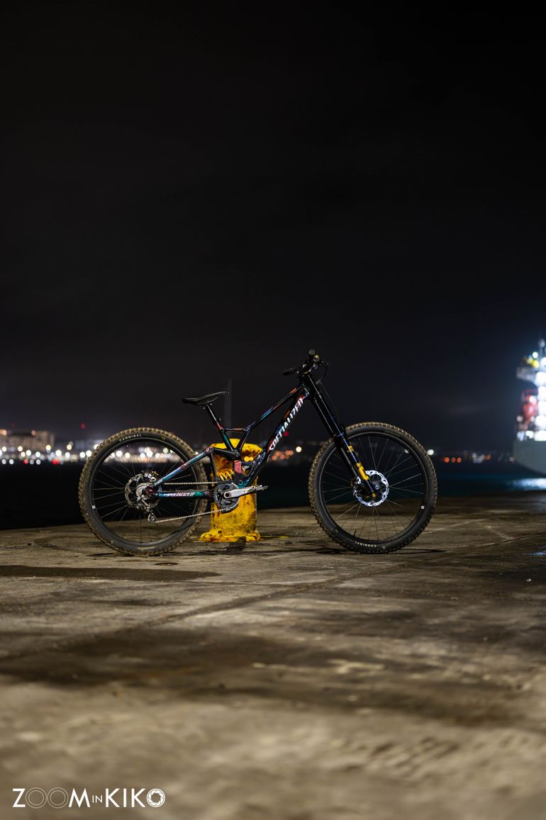 Brugt Specialized Demo Shimano Saint 2025 Mountainbike — billede 1 af 5
