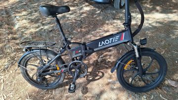 Faraday Laotie Ebike 2024 Mountainbike usato, Nero — immagine 2 di 4