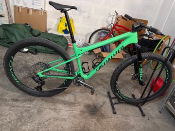 Used Specialized Epic SRAM GX Eagle AXS (T-Type) 2025 Mountainbike, Green — image 1 of 7