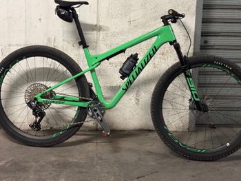 Used Specialized Epic SRAM GX Eagle AXS (T-Type) 2025 Mountainbike, Green — image 2 of 7