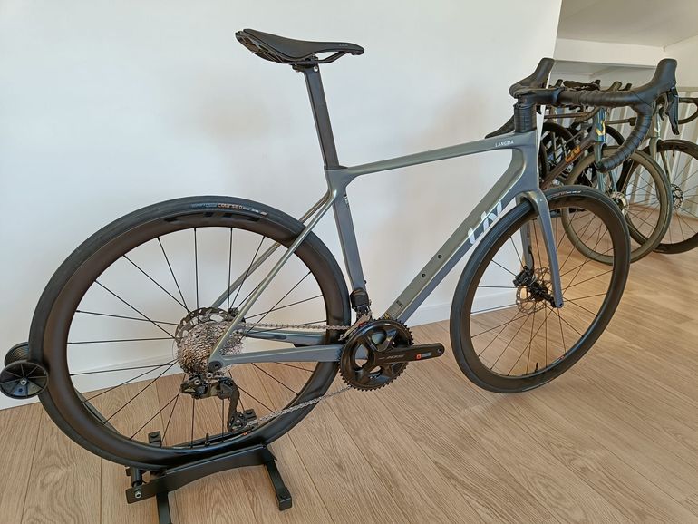 Used Liv Langma Advanced Pro 1 2025 2025 Road & Gravel, Light Gray — image 3 of 17