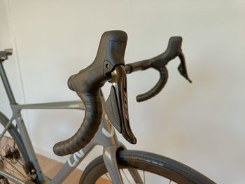Used Liv Langma Advanced Pro 1 2025 2025 Road & Gravel, Light Gray — image 16 of 17