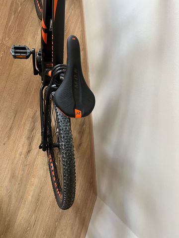 Used Raymon HardRay E-Nine 3.0 2021 Mountainbike, Black — image 11 of 12