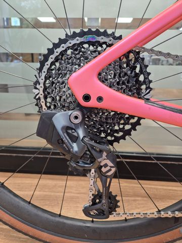 Used Specialized Diverge STR Pro 2024 2024 Road & Gravel, Red — image 3 of 12