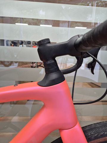 Used Specialized Diverge STR Pro 2024 2024 Road & Gravel, Red — image 4 of 12