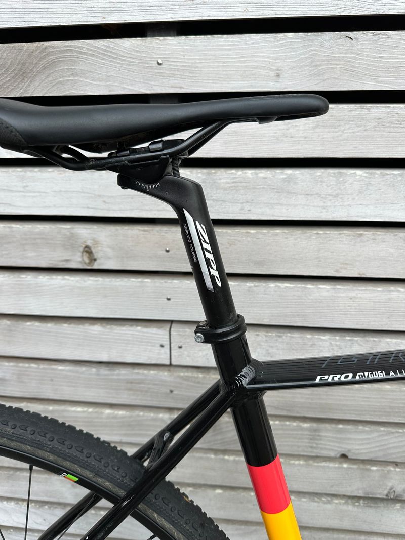 Serious Gravix Comp Weib 2019 Road & Gravel d'occasion — image 6 sur 8