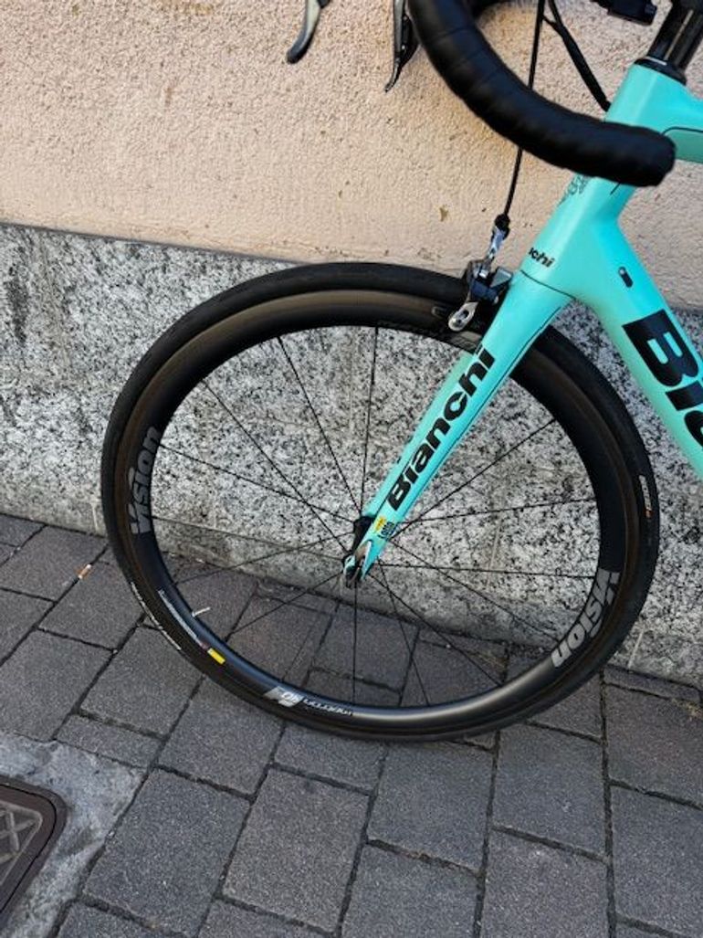 Used Bianchi Specialissima Dura Ace 2016 Road & Gravel — image 5 of 6
