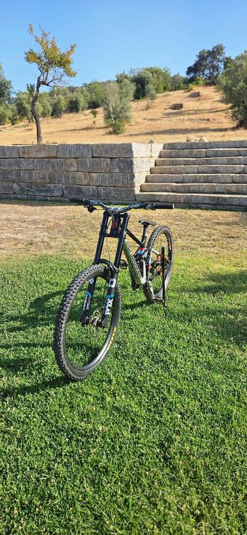 Tweedehands Mondraker Summum Shimano ZEE 2021 Mountainbike — afbeelding 4 van 5