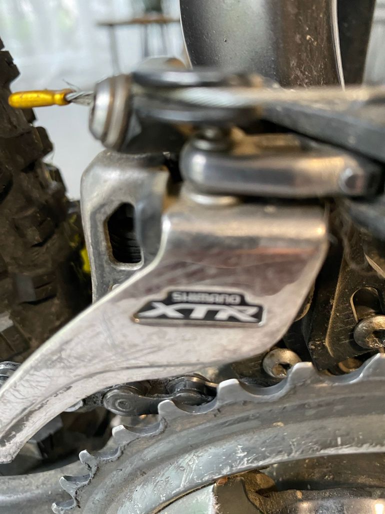 Canyon Nerve 2015 Mountainbike de segunda mano, Gris claro — imagen 6 de 9