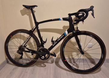 Tweedehands Eddy Merckx 525 Shimano Dura Ace Di2 2020 Road & Gravel