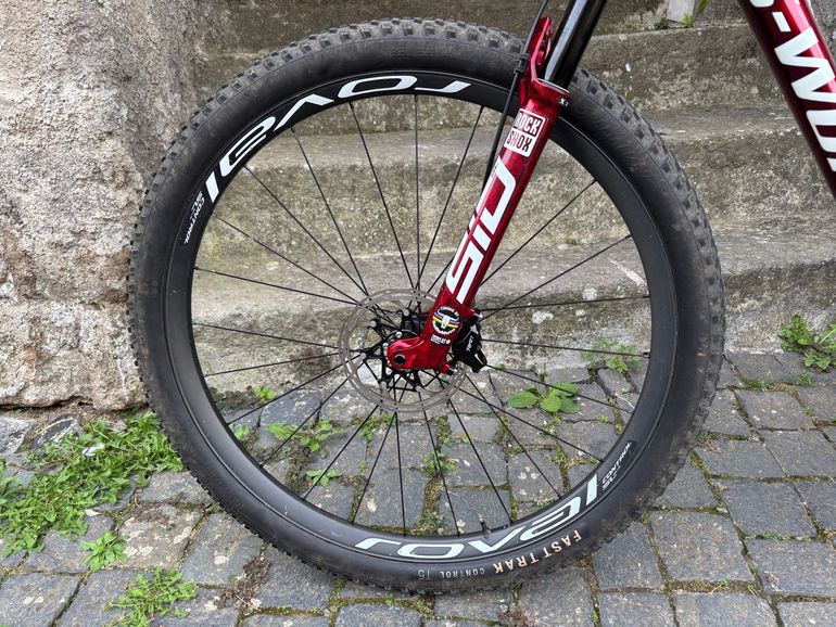 Used Specialized Epic Sram Eagle Transmission XX SL 2024 Mountainbike, Red — image 5 of 9