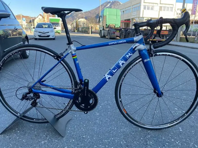 Used Alan Super Corsa Carbon Chorus Road & Gravel, shop.filter.color.0000ff — image 1 of 5