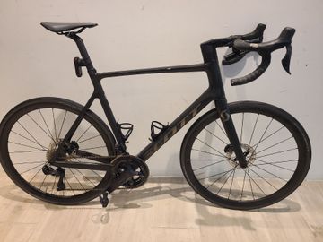 Used Scott Addict RC 2023 Road & Gravel