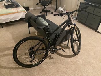 Used Norco Charger 7.3 2014 2014 Mountainbike, Black, 27.5 — image 1 of 12