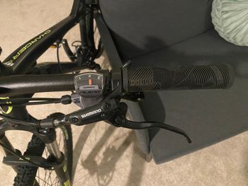Used Norco Charger 7.3 2014 2014 Mountainbike, Black, 27.5 — image 7 of 12