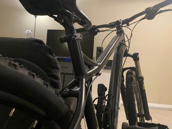 Used Norco Charger 7.3 2014 2014 Mountainbike, Black, 27.5 — image 12 of 12