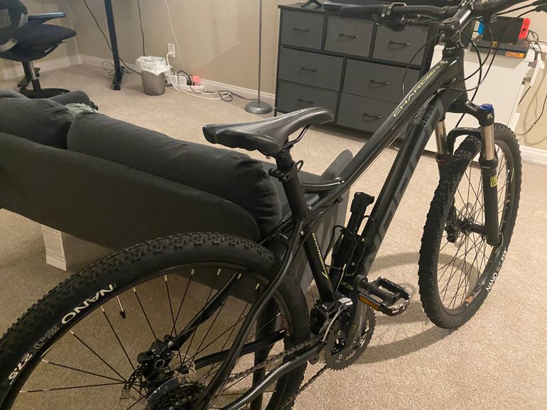 Used Norco Charger 7.3 2014 2014 Mountainbike, Black, 27.5 — image 8 of 12