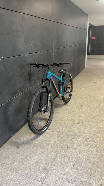Ghost Kato Shimano Deore XT 2022 Mountainbike de segunda mano, Azul — imagen 2 de 8