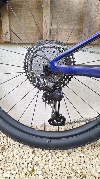 Used Canyon Lux World Cup CFR Team 2022 2024 Mountainbike, Purple, 29 — image 2 of 6