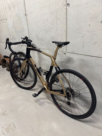 Brugt Pinarello GREVIL F EKAR 2023 2023 Road & Gravel — billede 16 af 34