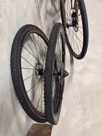 Brugt Pinarello GREVIL F EKAR 2023 2023 Road & Gravel — billede 17 af 34