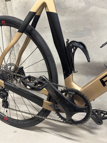 Brugt Pinarello GREVIL F EKAR 2023 2023 Road & Gravel — billede 10 af 34