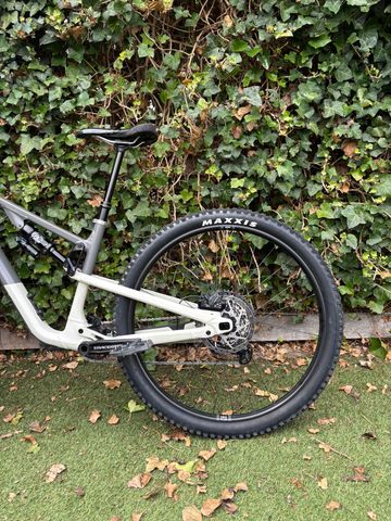 Gebrauchtes Rocky Mountain Instinct A50 Shimano 2024 2024 Mountainbike, Hellgrau, 27.5, 29 — Bild 12 von 22