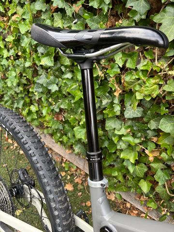 Gebrauchtes Rocky Mountain Instinct A50 Shimano 2024 2024 Mountainbike, Hellgrau, 27.5, 29 — Bild 9 von 22