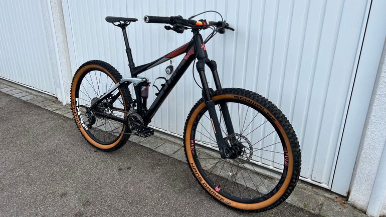 cube stereo hybrid 625 allroad 160 HPC Race 10 Sprachen: Englisch, Niederländisch, Farbe:cyclamen´n´black Powered by Boschs proven leder