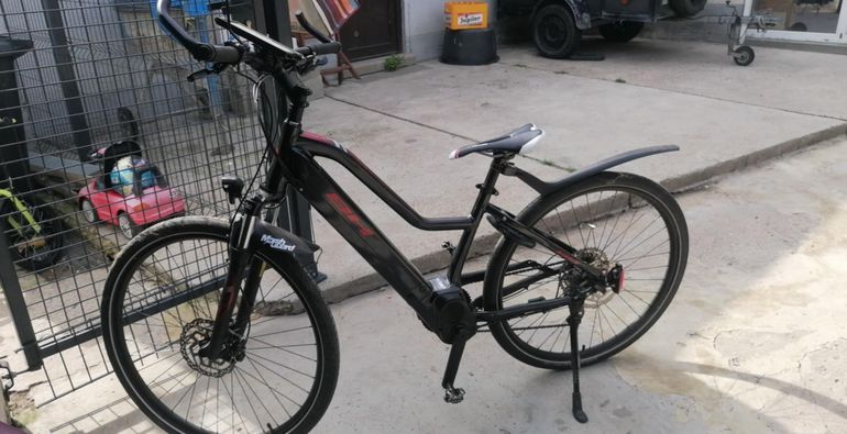 BH ATOM CROSS PRO 2022